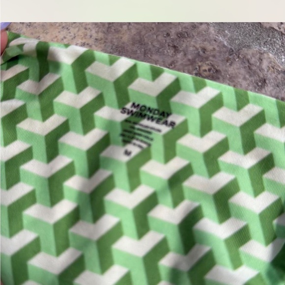 Green Patterned Bikini Set - Picture 3 of 4